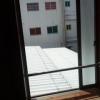 遊楽膳(新宿区/ラブホテル)の写真『居間より隣接家屋屋根を望む』by ルーリー９nine