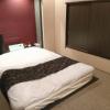 サンモリッツテラ(台東区/ラブホテル)の写真『331号室、和風の部屋ということでベッドは低く、床に直接マットレスを置いているような感じ。』by よしっく