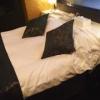 カサンドラ(渋谷区/ラブホテル)の写真『203号室のベッド。標準サイズです。』by かまってにゃん
