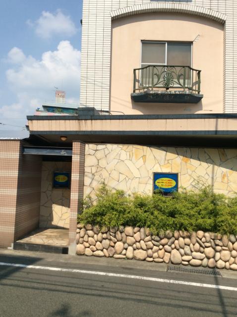 HOTEL ROSE(ロゼ）(熊本市/ラブホテル)の写真『昼間の外観（関係者よりご提供いただいた写真です）』by 郷ひろし（運営スタッフ）
