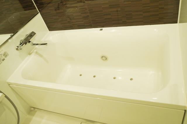 HOTEL La i（ライ）(渋谷区/ラブホテル)の写真『401号室　浴槽』by INA69