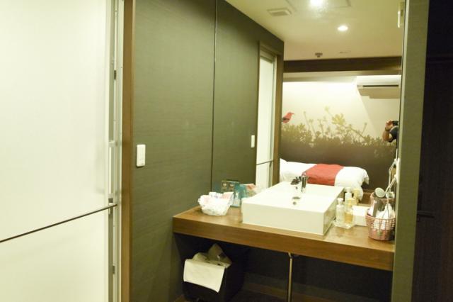 HOTEL La i（ライ）(渋谷区/ラブホテル)の写真『401号室　洗面台』by INA69