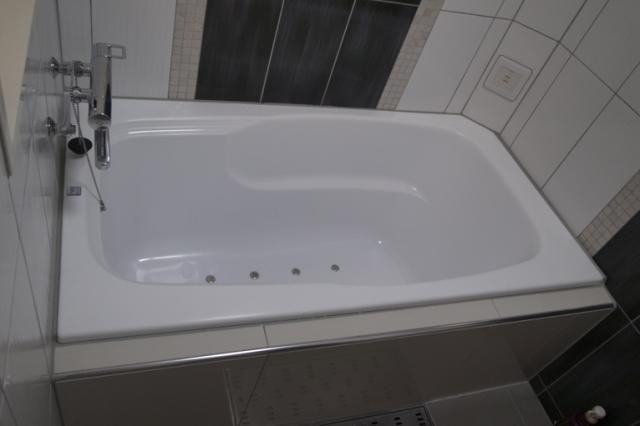ホテルLios（リオス）(渋谷区/ラブホテル)の写真『503号室　浴槽』by INA69