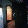 ホテル 桃玄（とうげん）(横浜市中区/ラブホテル)の写真『夜の出入口』by ましりと