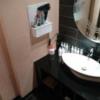 拾参番館(国立市/ラブホテル)の写真『洗面台と鏡とドライヤー』by おむすび