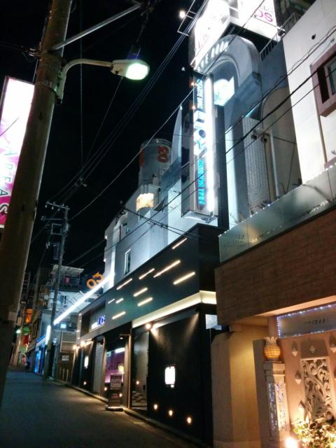 ホテルLios（リオス）(渋谷区/ラブホテル)の写真『夜の外観2』by ましりと