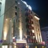HOTEL GRASSINO URBAN RESORT（グラッシーノアーバンリゾート）新横浜(横浜市港北区/ラブホテル)の写真『夜の外観8』by ましりと