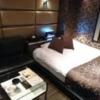 HOTEL SERA APio（セラアピオ）(台東区/ラブホテル)の写真『321号室、シックな内装で良い感じだけど、ちょっと狭い。』by よしっく