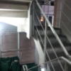 HOTEL i（アイ）(新宿区/ラブホテル)の写真『4Fからの避難階段②』by 少佐