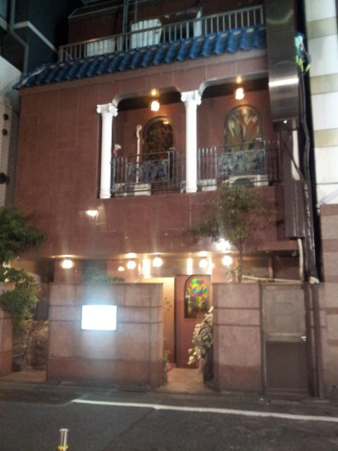 HOTEL BON（ボン）(新宿区/ラブホテル)の写真『外観(夜)④』by 少佐