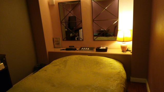 WILL URBAN（ウィルアーバン）八王子(八王子市/ラブホテル)の写真『703号室　ベッド』by OISO（運営スタッフ）
