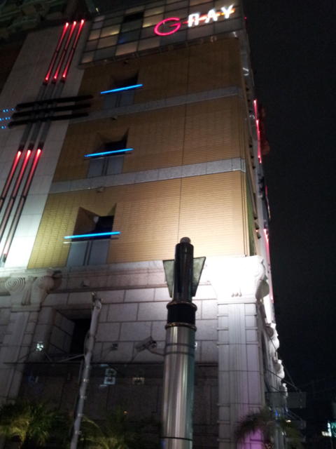 HOTEL GRAY(グレイ)(新宿区/ラブホテル)の写真『外観(夜)③』by 少佐