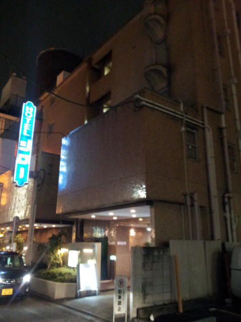 ジロー(新宿区/ラブホテル)の写真『外観(夜)①』by 少佐