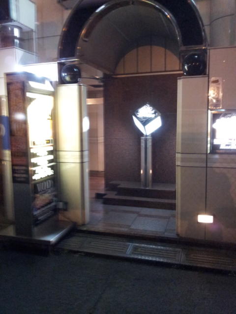 HOTEL Bless（ブレス)(新宿区/ラブホテル)の写真『入口付近(夜)』by 少佐