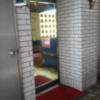 ラ・フランセパリス(新宿区/ラブホテル)の写真『北側駐車場  建物内入口』by ルーリー９nine