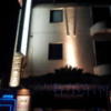 ASIA（エイジア）(厚木市/ラブホテル)の写真『外観(夜・駐車場入口)⑥』by 少佐