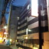 ホテル大山(新宿区/ラブホテル)の写真『ホテル前の様子(夜)』by 少佐