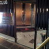 ボストンクラブ(台東区/ラブホテル)の写真『裏側入口(夜)』by 少佐