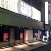 P-DOOR GOLD(全国/ラブホテル)の写真『外観(夜)④』by 少佐