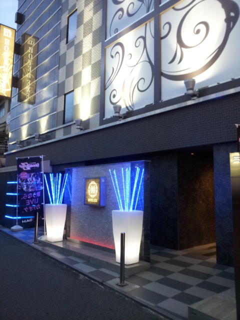 HOTEL EXE（エグゼ）(台東区/ラブホテル)の写真『入口付近(夕方)②』by 少佐