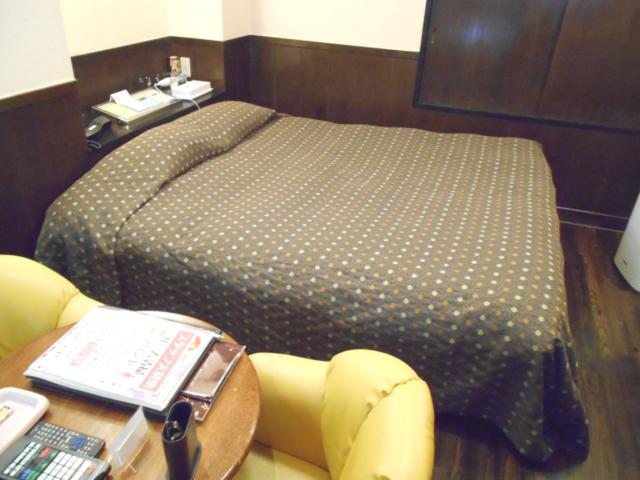 マリオネットアイネ(八王子市/ラブホテル)の写真『301号室、ベッド』by もんが～