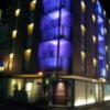 HOTEL RIVIERA(リビエラ)(横浜市西区/ラブホテル)の写真『正面の外観(夜・色違い)①』by 少佐