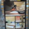 HOTEL HERME（エルメ）(渋谷区/ラブホテル)の写真『インフォメーション  エレベーター隠しフェンス掲示』by ルーリー９nine