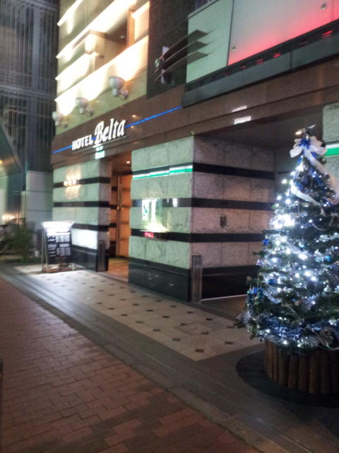 HOTEL Belta（ベルタ）(横浜市西区/ラブホテル)の写真『入口付近の様子(夜)』by 少佐