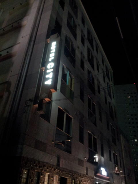 HOTEL CITY(川崎市川崎区/ラブホテル)の写真『外観(夜)②』by 少佐