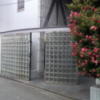 シルクホテル(川崎市川崎区/ラブホテル)の写真『入口付近の様子』by 少佐