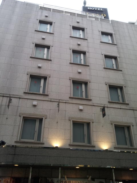 HOTEL GOLD(ホテル ゴールド)(川崎市川崎区/ラブホテル)の写真『外観②』by 少佐