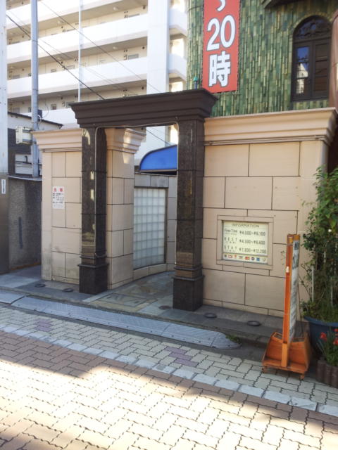 HOTEL ACE（エース）(江戸川区/ラブホテル)の写真『入口付近の様子(朝)②』by 少佐