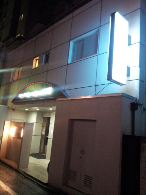 ホテルNew MIE（ミエ）(豊島区/ラブホテル)の写真『外観(夜)④』by 少佐