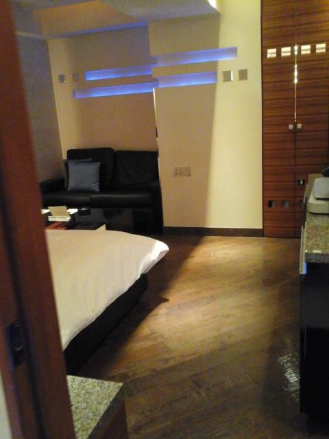 ホテル PASHA(パシャ)(新宿区/ラブホテル)の写真『410号室居室寝室入口より望む』by ルーリー９nine