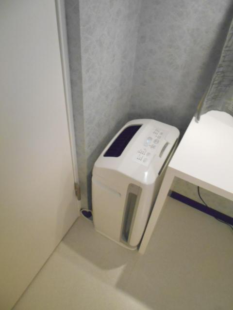 IKASU HOTEL(八王子市/ラブホテル)の写真『405号室、空気清浄機』by もんが～