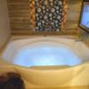 HOTEL GRASSINO URBAN RESORT(立川市/ラブホテル)の写真『211号室、浴槽はジェットバス付きでした。』by もんが～