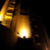 Dispa Resort(ディスパリゾート)(横浜市中区/ラブホテル)の写真『外観(夜・下から撮影)⑤』by 少佐