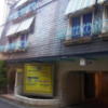 アイ・エス（I/S）(横浜市中区/ラブホテル)の写真『駐車場と巨大看板』by 少佐