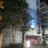 HOTEL LIDO（リド）(江戸川区/ラブホテル)の写真『夜の駐車場出入り口』by 少佐