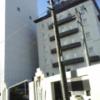 ホテル LEI（レイ）(船橋市/ラブホテル)の写真『昼の外観  東側概観、駐車場入口』by ルーリー９nine