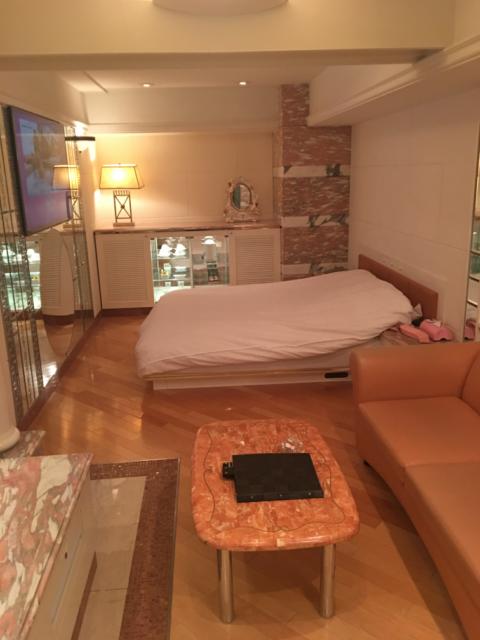 HOTEL TIFFARD（ティファード）(新宿区/ラブホテル)の写真『215号室、部屋全体』by kakao