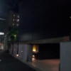 宿屋 湯島御苑(文京区/ラブホテル)の写真『夜の駐車場入口②』by 少佐