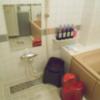 マリオネットアイネ(八王子市/ラブホテル)の写真『306号室、シャワー、洗面器、スケベ椅子など』by もんが～