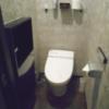 IKASU HOTEL(八王子市/ラブホテル)の写真『102号室、トイレは個室になっていて、手洗い用の水道までありました。』by もんが～