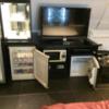 ホテル エリアス(豊島区/ラブホテル)の写真『306号室 冷蔵庫、テレビ、備品等』by mee