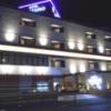 HOTEL GRASSINO URBAN RESORT(立川市/ラブホテル)の写真『夜の外観（立川通り側）』by もんが～