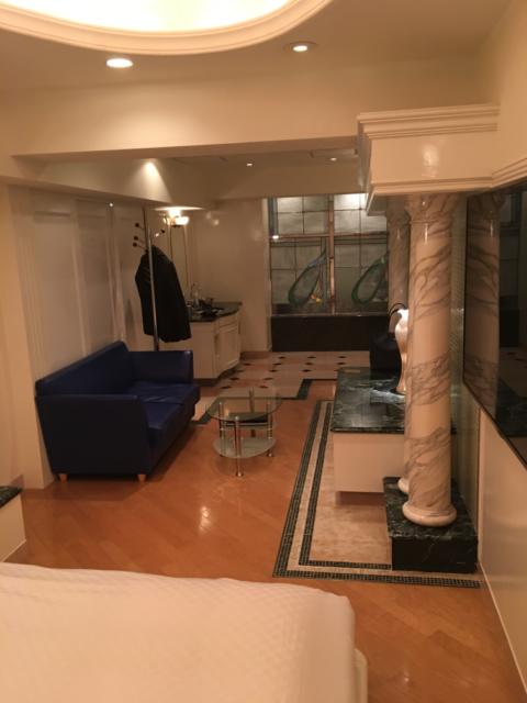 HOTEL TIFFARD（ティファード）(新宿区/ラブホテル)の写真『713号室、部屋全体をベッド側から』by kakao