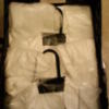 HOTEL UNO(ウノ)(川口市/ラブホテル)の写真『503号室(シャワータイプ)　洗面台の下のバスローブ二着。その他にはタオルや足拭きマットも。』by ニューロン