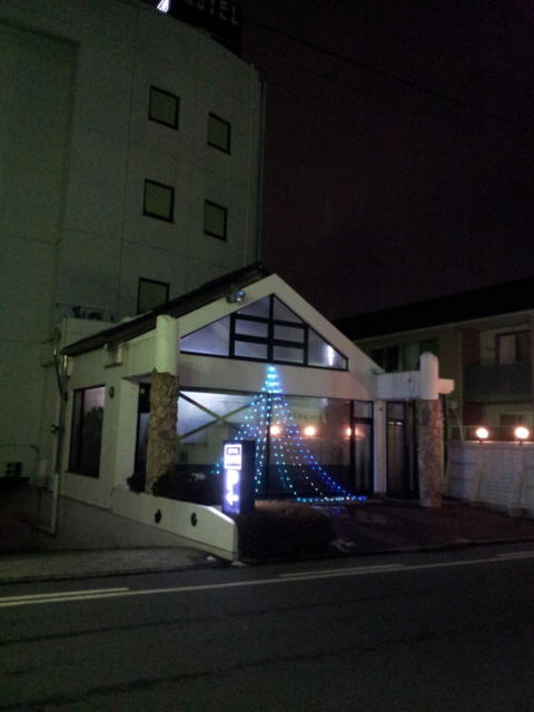 HOTEL RAW（ラウ）(郡山市/ラブホテル)の写真『夜の外観②』by 少佐