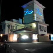 hotel Ｌ Resort(エルリゾート）(郡山市/ラブホテル)の写真『夜の外観④』by 少佐